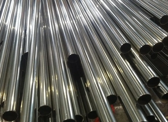 304不銹鋼管表面黑了要怎么辦？